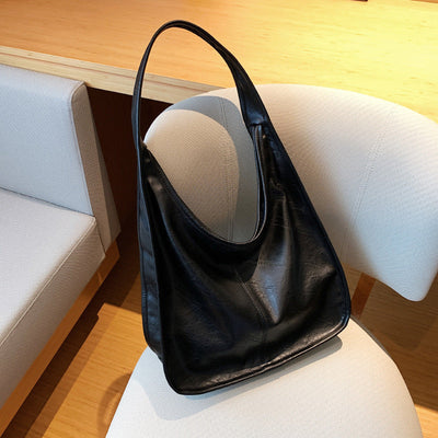 Aubrey | Sleek Leather Shoulder Bag