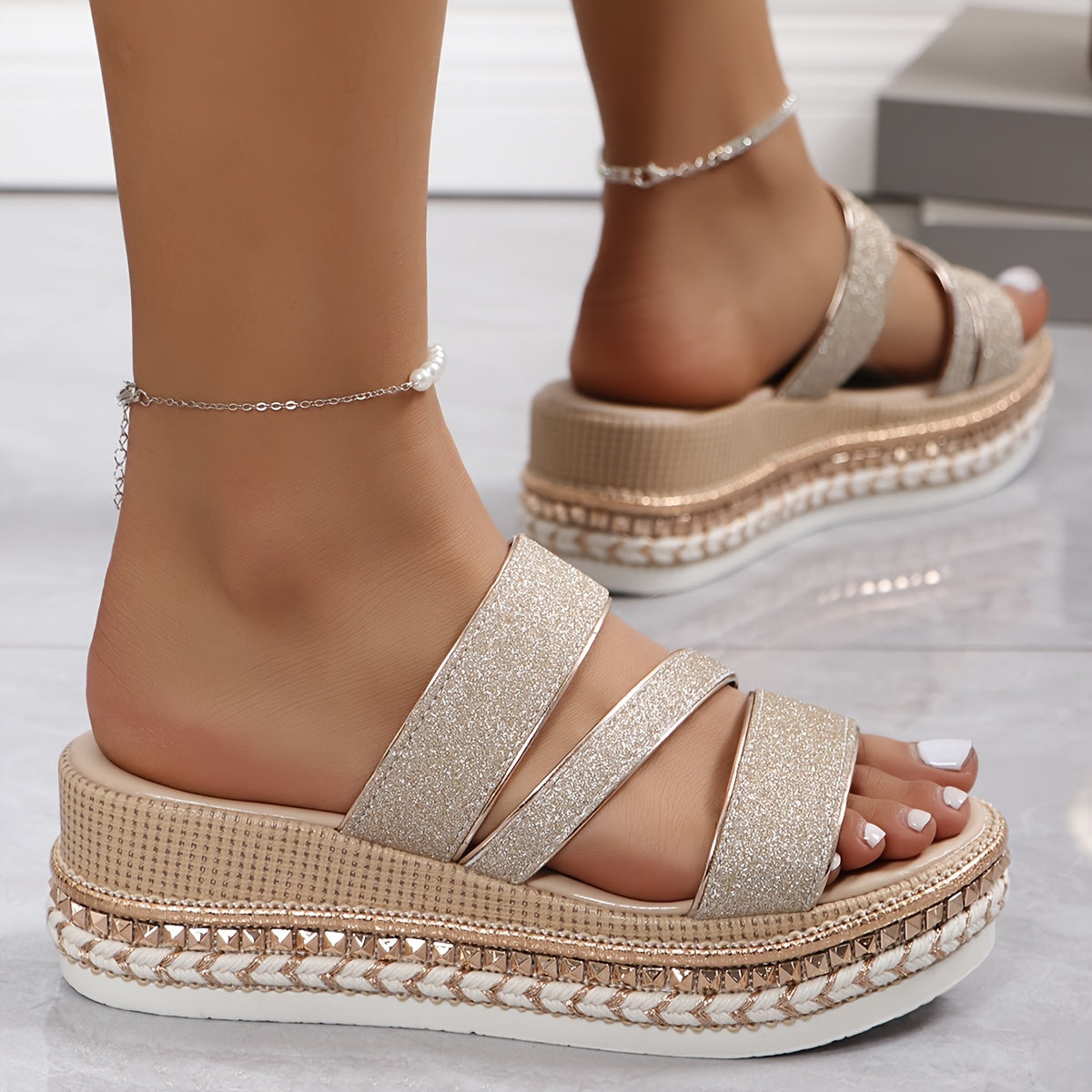 Lucy | Comfortable Spring Sandals