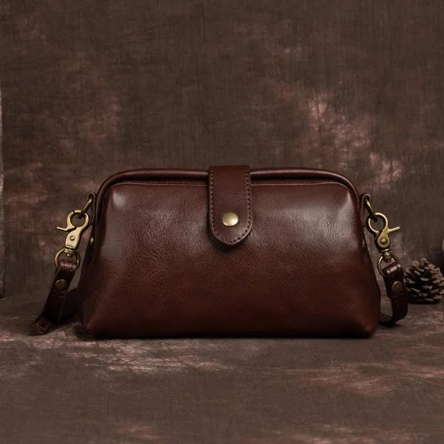Alyssa | Timeless Charm Unique Handbag