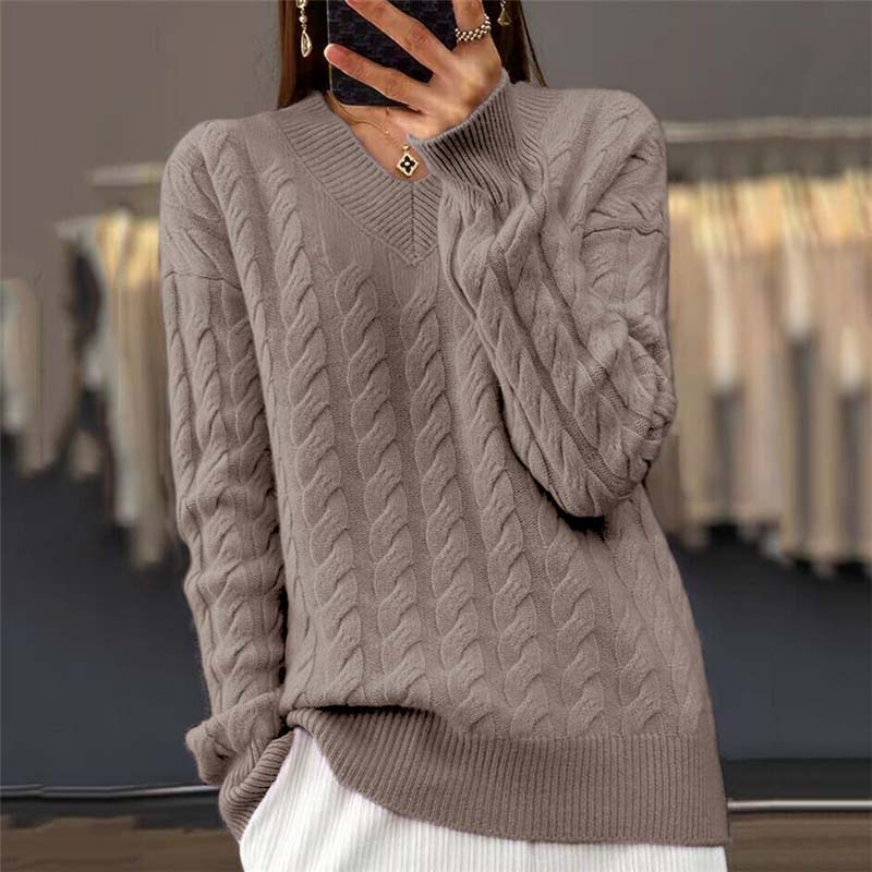 Grace | Classic Cozy Cable Sweater