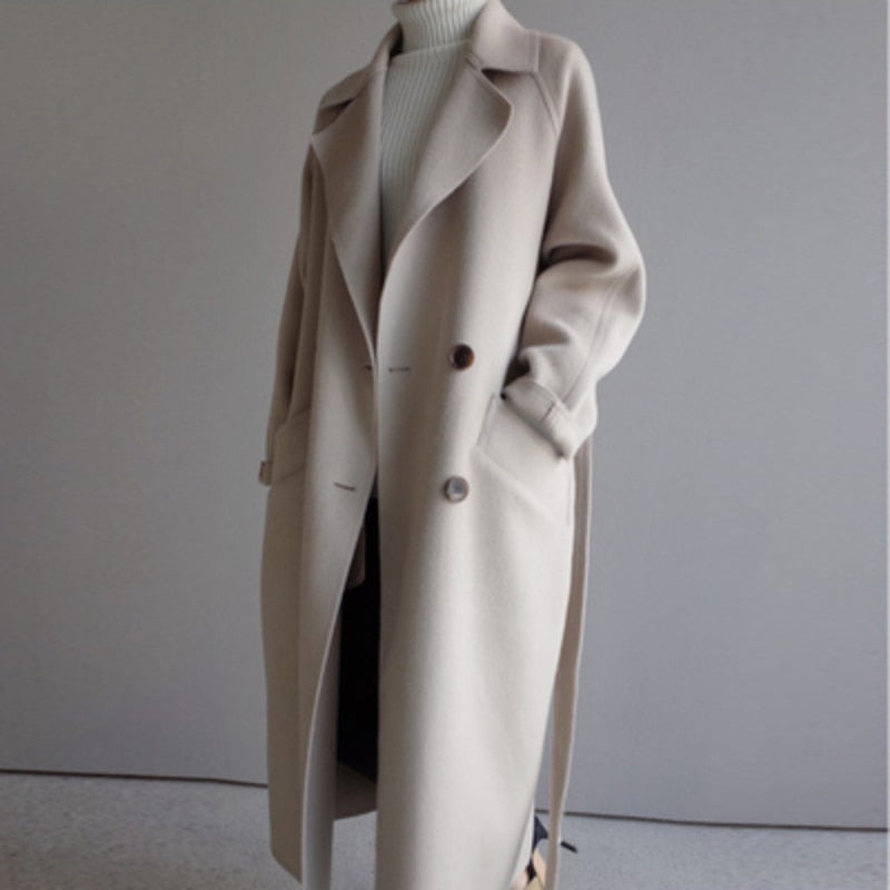 Laura | The Timeless Elegance Coat