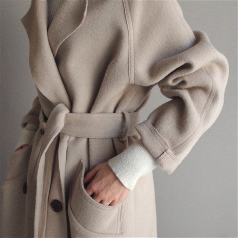 Laura | The Timeless Elegance Coat