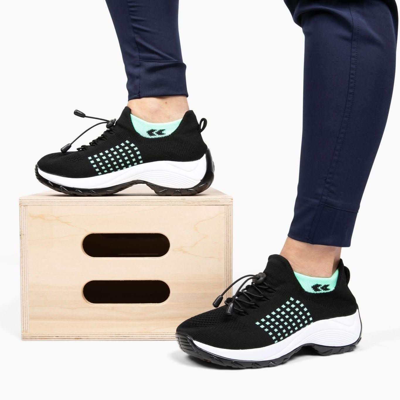 Emily | Orthopedic Sneakers with Stretchable Cushion